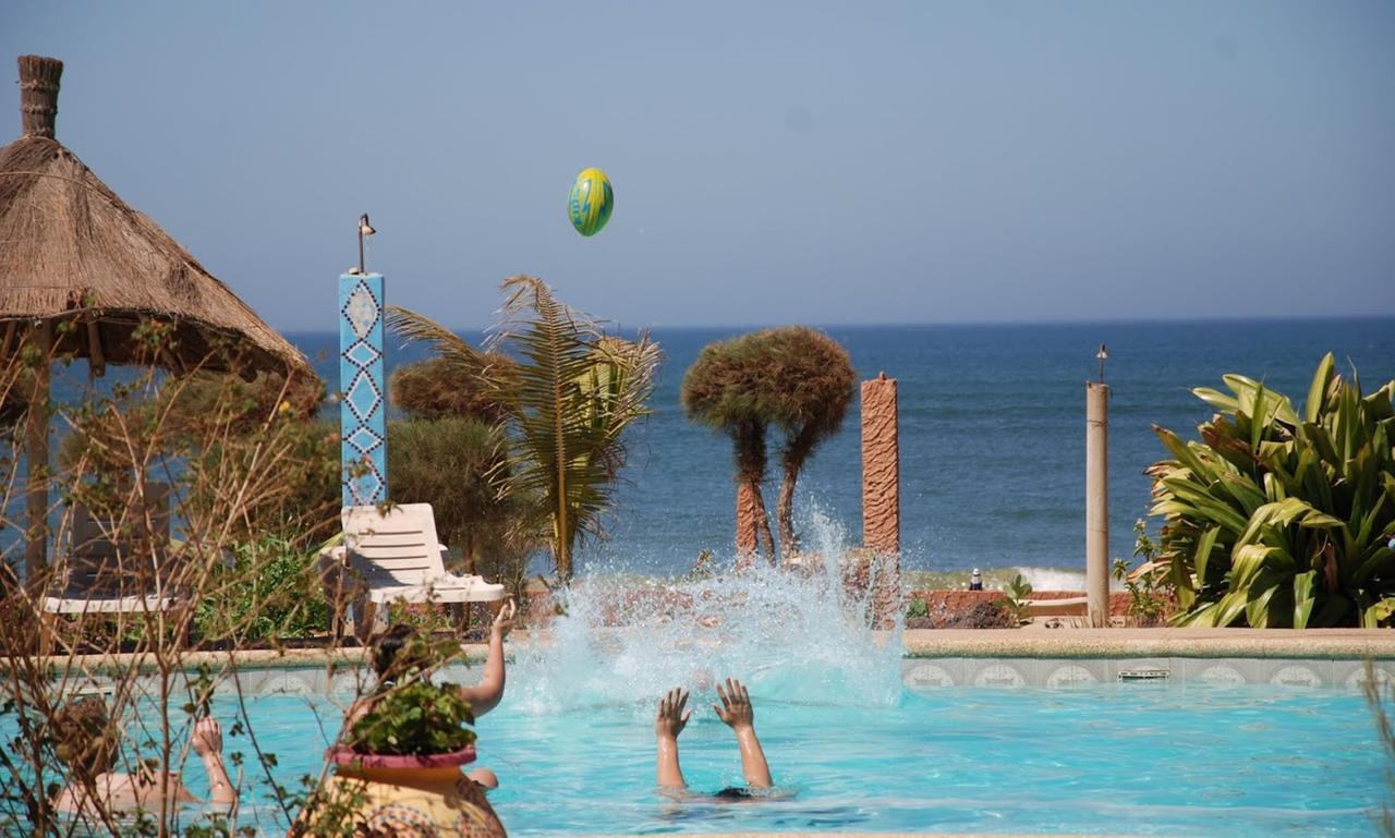Terre D'Afrique Hotel Popenguine Exterior foto