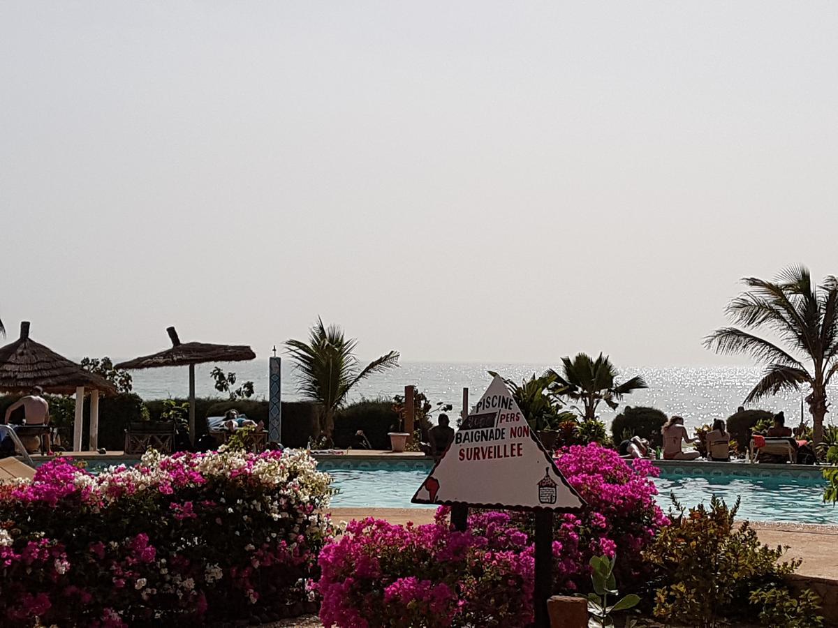 Terre D'Afrique Hotel Popenguine Exterior foto